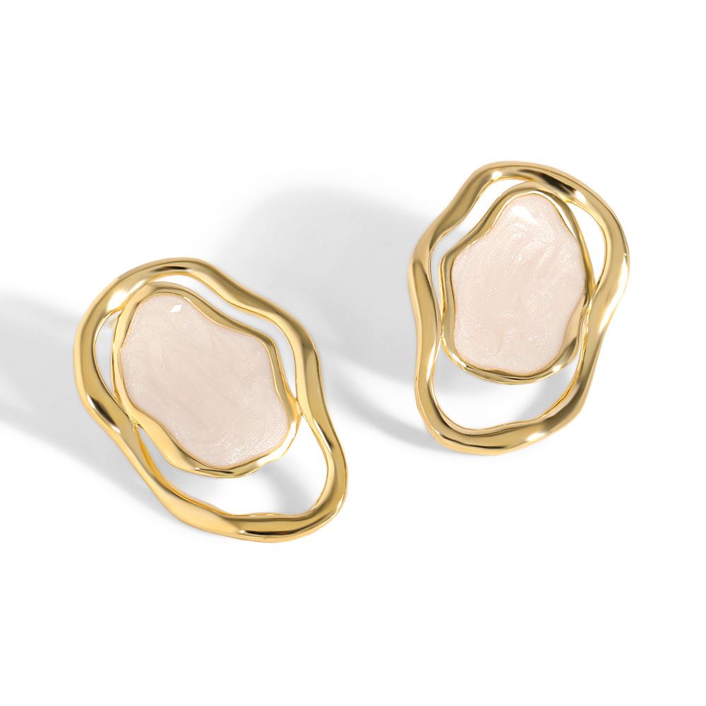 Delilah Earrings